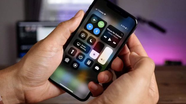 江夏苹果手机维修分享iPhone 12信号差怎么办 
